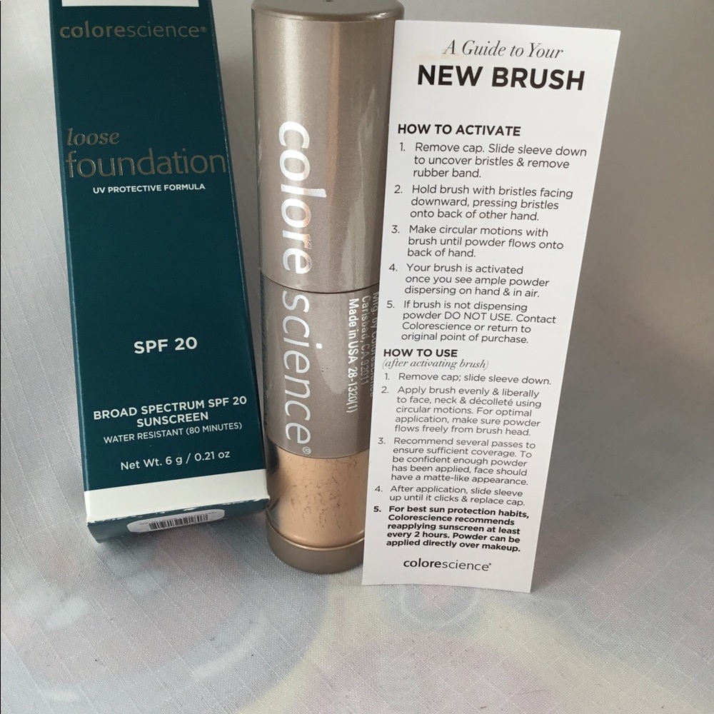 Colorescience Sunforgettable Mineral  Sunscreen SPF 20 Biege applicator